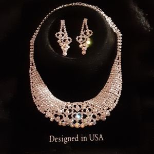 Rhinestone necklace set